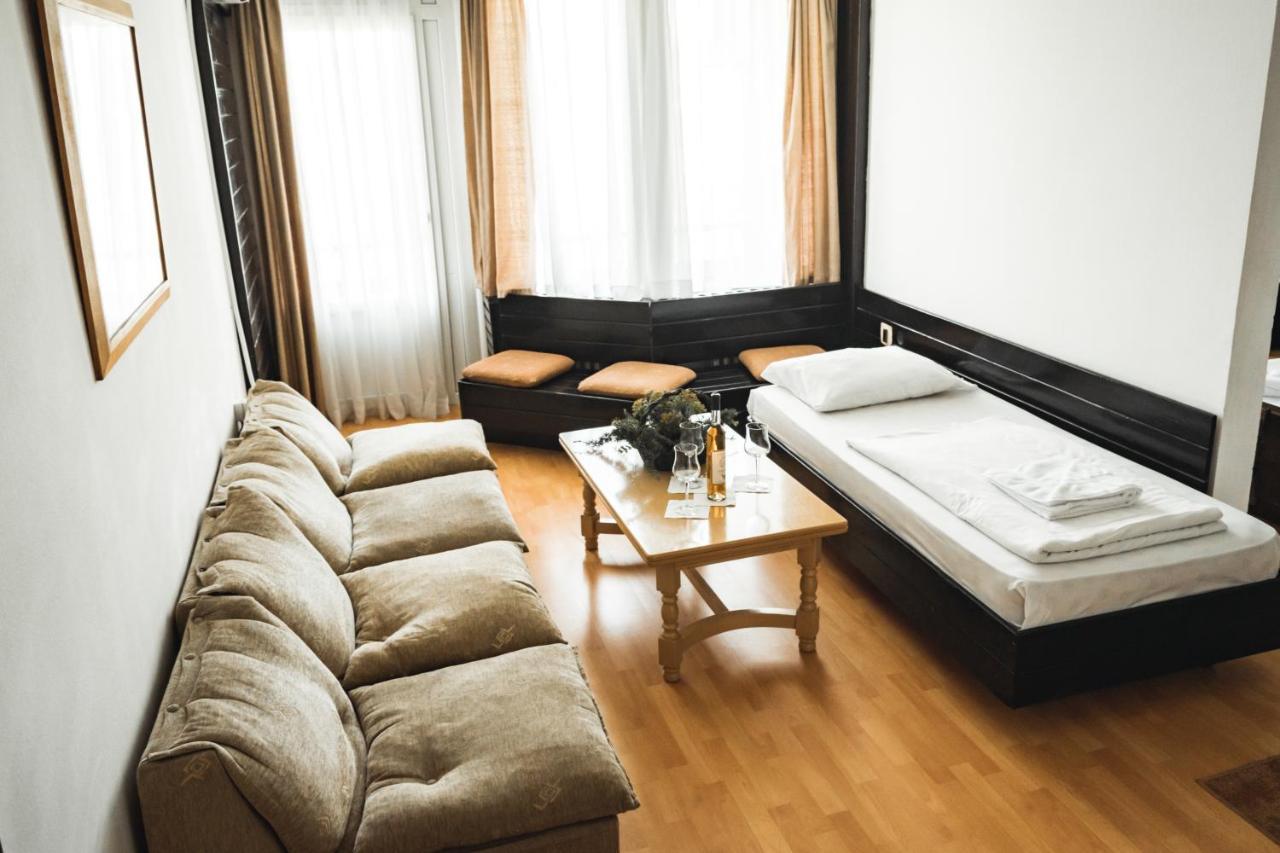 Hotel Lepenski Vir Donji Milanovac Luaran gambar
