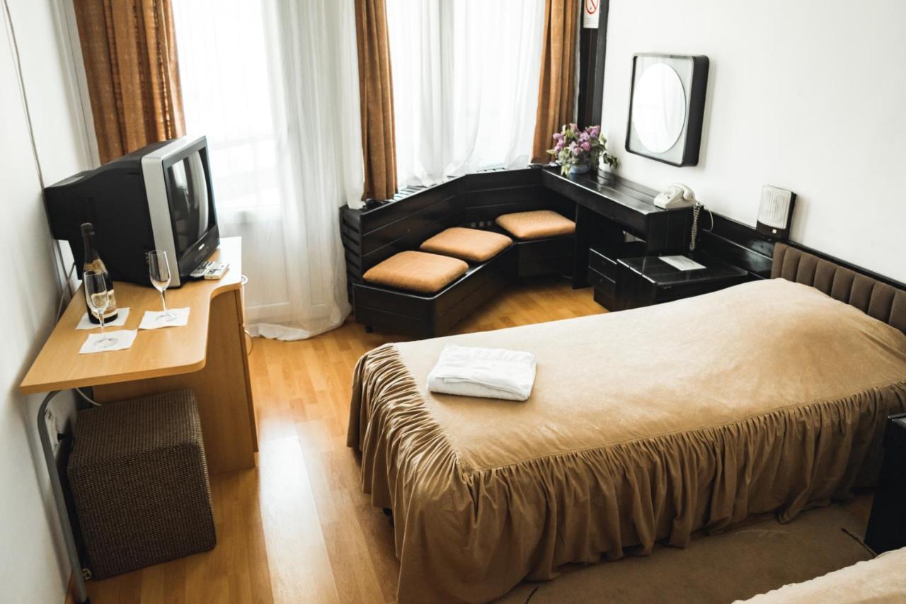 Hotel Lepenski Vir Donji Milanovac Luaran gambar