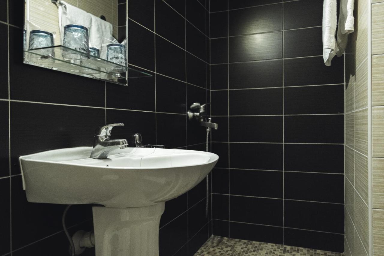 Hotel Lepenski Vir Donji Milanovac Luaran gambar